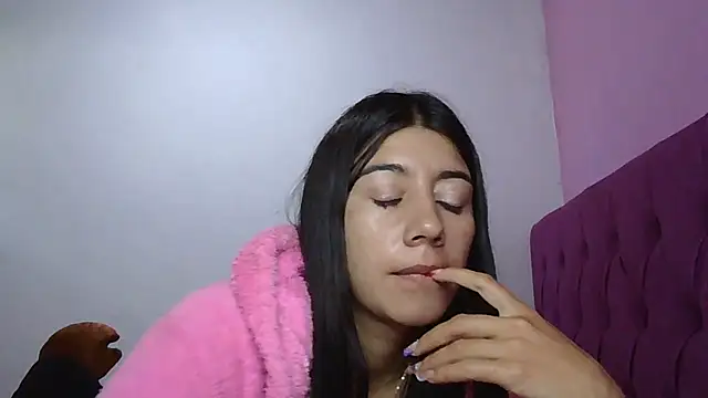 Madow Lu online show from 24, 10, 2025