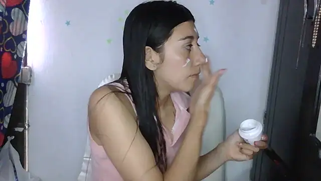 Madow Lu online show from 25, 11, 2025