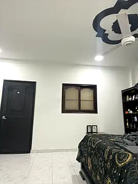 sahraparker online show from 29, 10, 2025