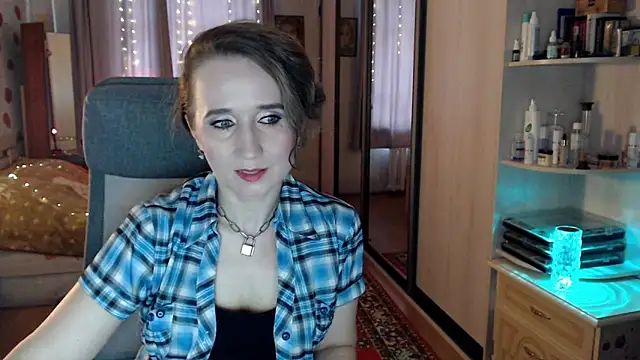 ClassyInna online show from 21, 10, 2025