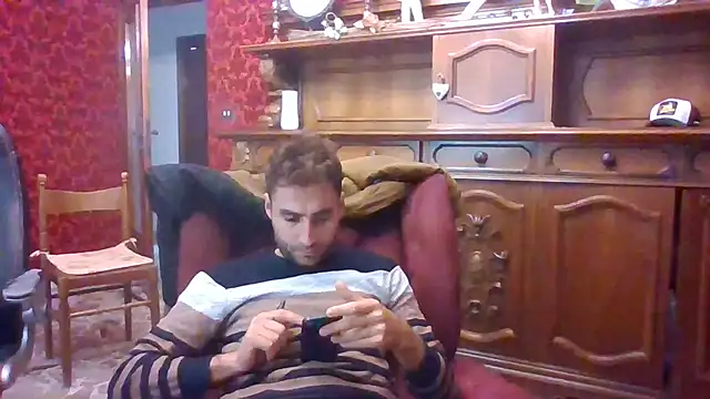 Snapshot of Torissimo92 chatting on 21, 10, 2025 Torissimo92 online show from 21, 10, 2025