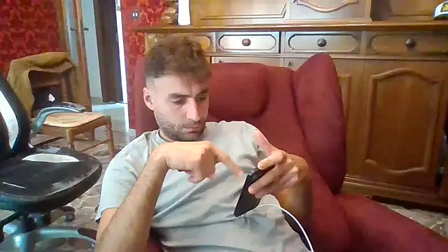 Snapshot of Torissimo92 chatting on 23, 10, 2025 Torissimo92 online show from 23, 10, 2025