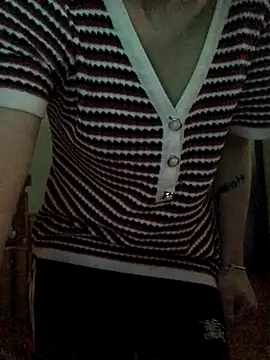 Snapshot of themchichnhau123 chatting on 16, 12, 2025 themchichnhau123 online show from 16, 12, 2025