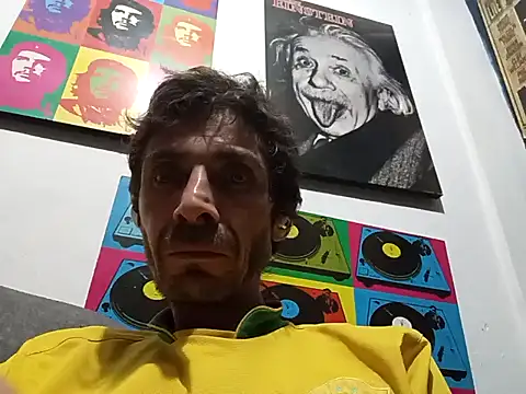 Snapshot of githot chatting on 3, 11, 2025 githot online show from 3, 11, 2025