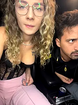 Snapshot of ScarlettSmithX chatting on 14, 11, 2025 ScarlettSmithX online show from 14, 11, 2025