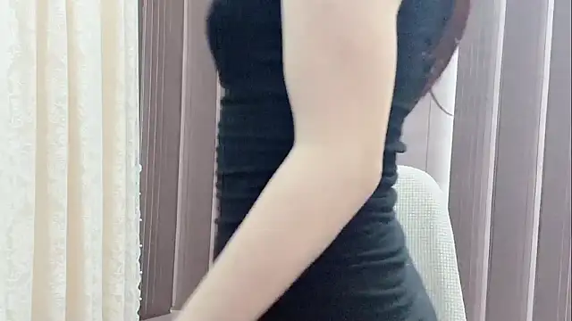 Snapshot of Shenlly chatting on 2, 3, 2026 Shenlly online show from 2, 3, 2026