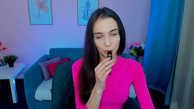 Snapshot of EllaSteele chatting on 25, 9, 2025 EllaSteele online show from 25, 9, 2025