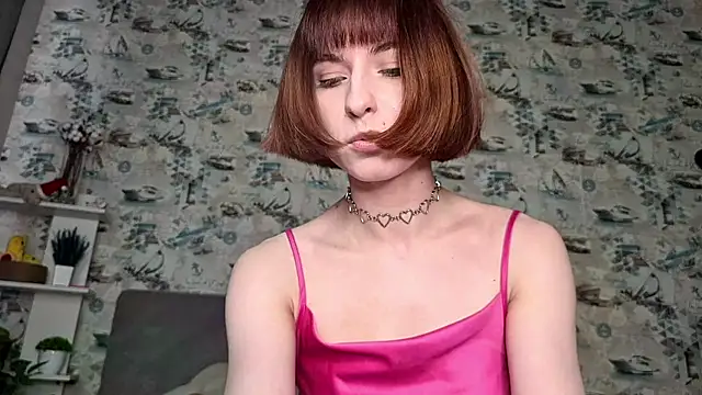 Snapshot of TheaCrockett chatting on 8, 10, 2025 TheaCrockett online show from 8, 10, 2025