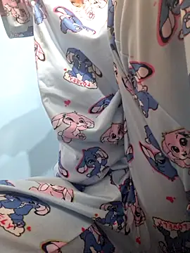 aellabeyonce online show from 15, 9, 2025