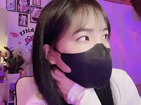 keelinnn19 online show from 26, 9, 2025