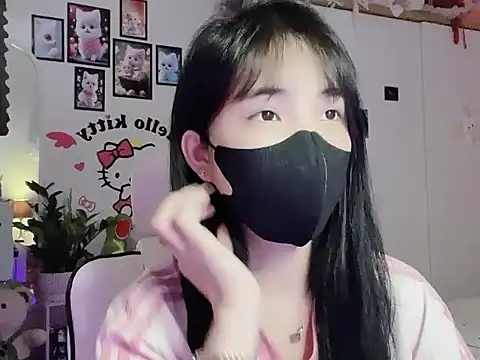 keelinnn19 online show from 13, 10, 2025