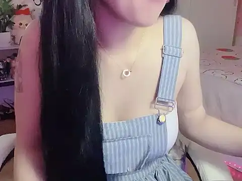 keelinnn19 online show from 21, 10, 2025