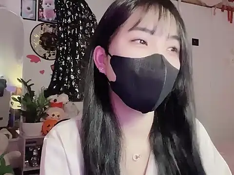 keelinnn19 online show from 29, 10, 2025