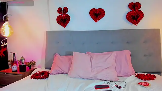 Snapshot of Luna_Claire chatting on 20, 9, 2025 Luna Claire online show from 20, 9, 2025