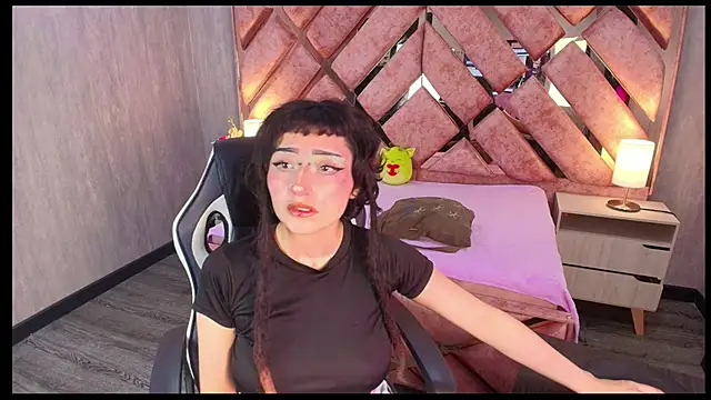 Snapshot of Babyyrasta666 chatting on 11, 11, 2025 Babyyrasta666 online show from 11, 11, 2025