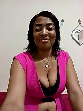 Snapshot of SEXYMOANSXX chatting on 23, 4, 2026 SEXYMOANSXX online show from 23, 4, 2026
