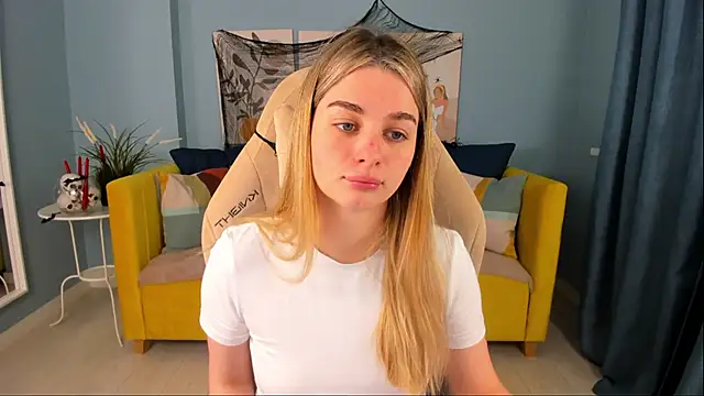 SweetyLicky online show from 27, 10, 2025