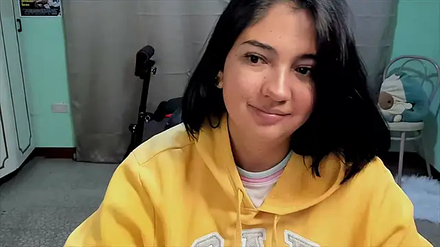 Snapshot of miiaawallace chatting on 17, 9, 2025 miiaawallace online show from 17, 9, 2025