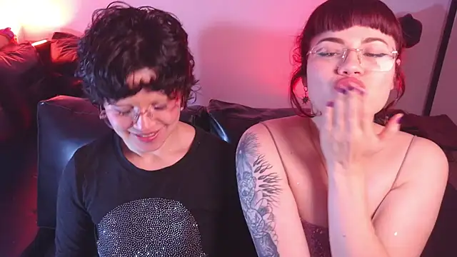 Snapshot of marsearth22_ chatting on 9, 11, 2025 marsearth22 online show from 9, 11, 2025