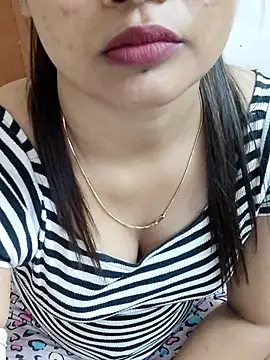 Snapshot of DPK25 chatting on 7, 11, 2025 DPK25 online show from 7, 11, 2025