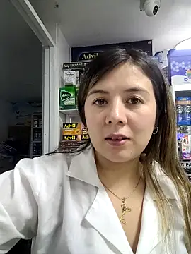 Sophie del Castillo online show from 5, 11, 2025