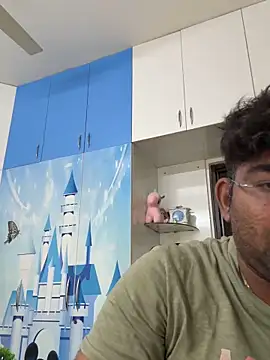 Snapshot of TELUGU-HYDDICK4u chatting on 7, 11, 2025 TELUGU-HYDDICK4u online show from 7, 11, 2025