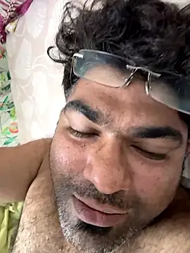 Snapshot of TELUGU-HYDDICK4u chatting on 6, 1, 2026 TELUGU-HYDDICK4u online show from 6, 1, 2026