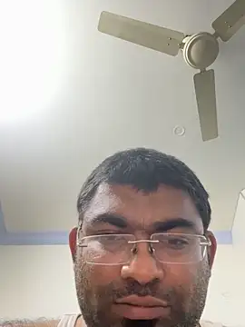 Snapshot of TELUGU-HYDDICK4u chatting on 5, 3, 2026 TELUGU-HYDDICK4u online show from 5, 3, 2026