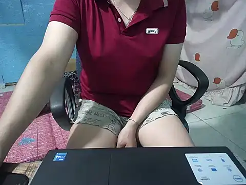 Snapshot of Xue_weng chatting on 10, 9, 2025 Xue weng online show from 10, 9, 2025