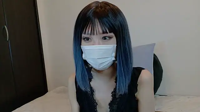 sarina at online show from 9, 3, 2026