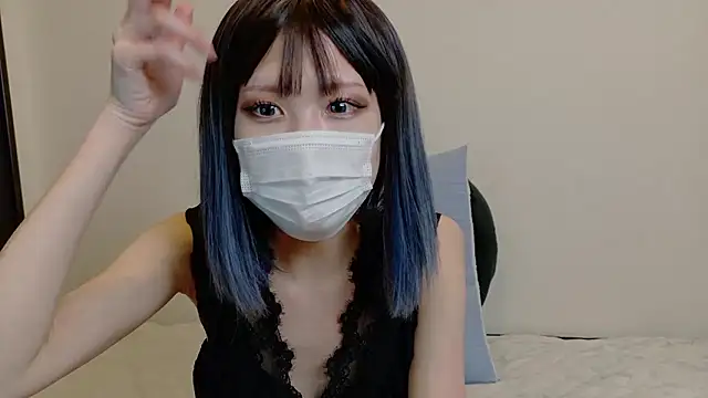 Snapshot of sarina_at chatting on 3, 5, 2026 sarina at online show from 3, 5, 2026