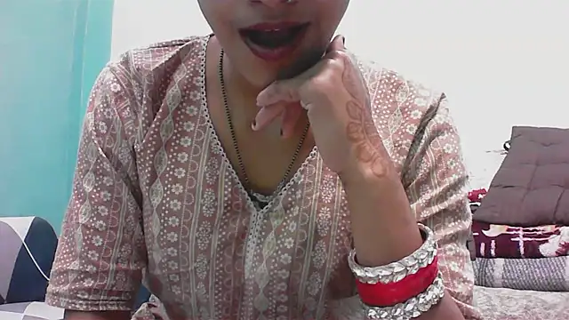 horny  couple  online show from 18, 2, 2026