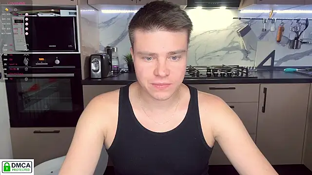 Snapshot of holy_eggs_02 chatting on 13, 10, 2025 holy eggs 02 online show from 13, 10, 2025