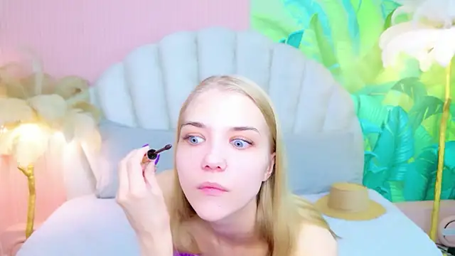 4example Chloe online show from 22, 6, 2026