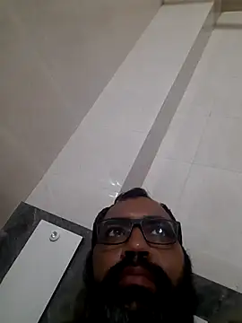 Hot-boy077 online show from 5, 10, 2025