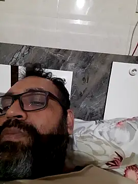 Hot-boy077 online show from 15, 2, 2026