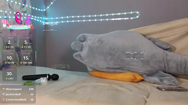 Snapshot of Armurra15 chatting on 25, 10, 2025 Armurra15 online show from 25, 10, 2025