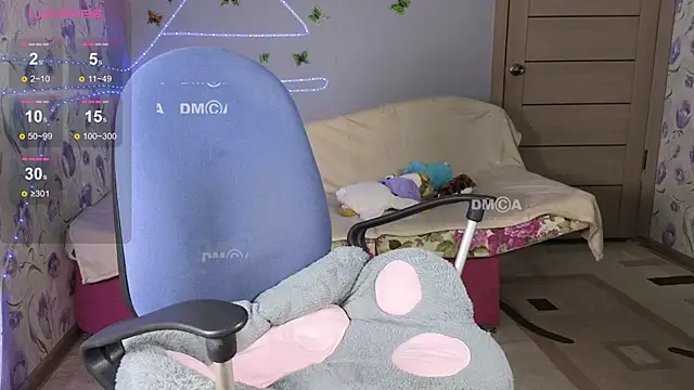 Snapshot of Armurra15 chatting on 14, 11, 2025 Armurra15 online show from 14, 11, 2025