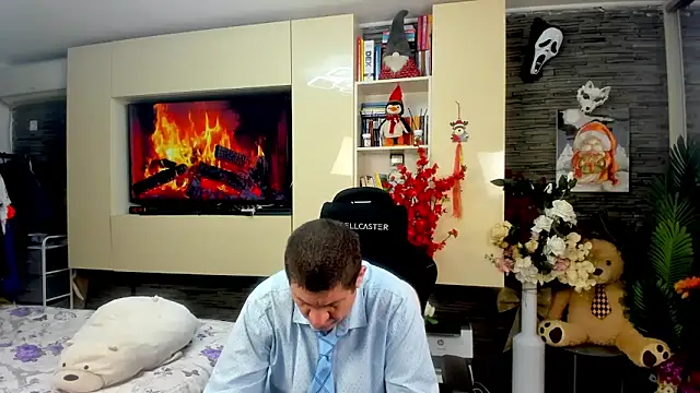 SpartacusDaddy48 online show from 24, 3, 2026