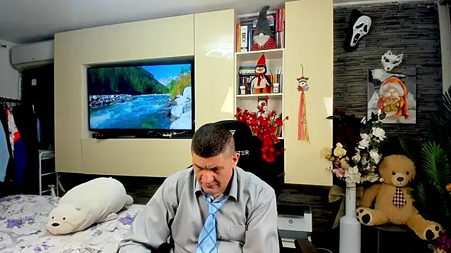 SpartacusDaddy48 online show from 31, 3, 2026