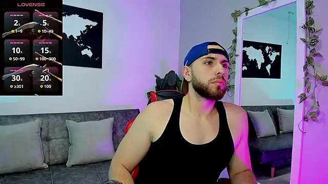 Maximo Wolff online show from 2, 12, 2025