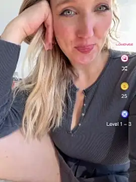 Snapshot of Stellapower chatting on 29, 4, 2026 Stellapower online show from 29, 4, 2026