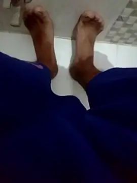 Snapshot of young18indian chatting on 21, 11, 2025 young18indian online show from 21, 11, 2025