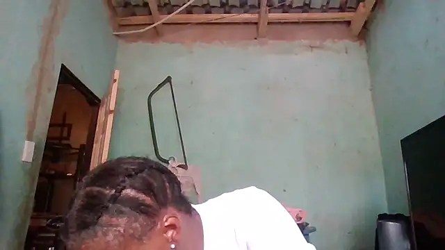 Snapshot of Nicky52 chatting on 19, 12, 2025 Nicky52 online show from 19, 12, 2025