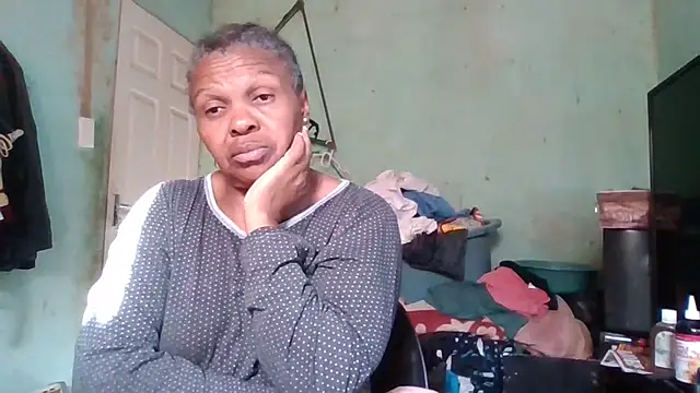 Snapshot of Nicky52 chatting on 12, 1, 2026 Nicky52 online show from 12, 1, 2026