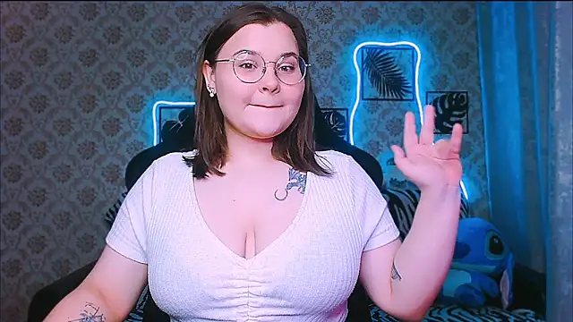 InLoveWithLife26 online show from 25, 11, 2025