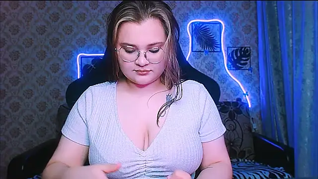Snapshot of InLoveWithLife26 chatting on 31, 5, 2026 InLoveWithLife26 online show from 31, 5, 2026