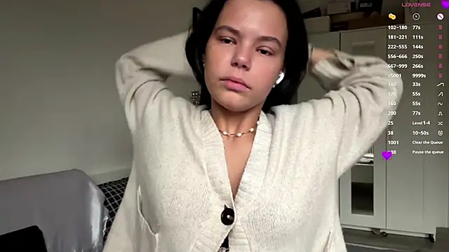 MaydaCornwall online show from 19, 12, 2025