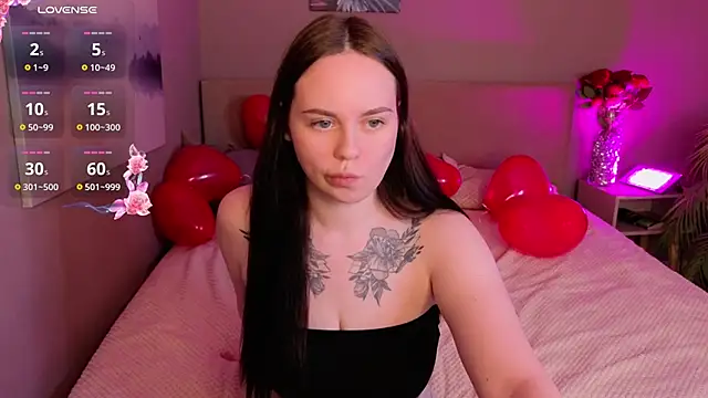 Snapshot of Alice_Moondark chatting on 13, 2, 2026 Alice Moondark online show from 13, 2, 2026