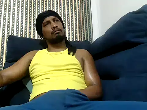 Snapshot of ElCaballeroNegro24 chatting on 11, 9, 2025 ElCaballeroNegro24 online show from 11, 9, 2025